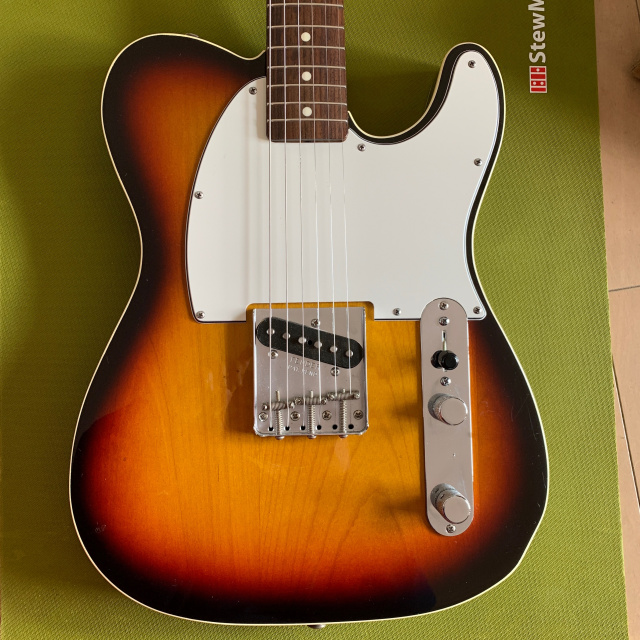 Fender ESQUIRE '62 RI Sunburst
